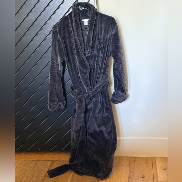 Natori plush robe. Size S. Excellent condition. Hardly used! - Picture 1 of 4